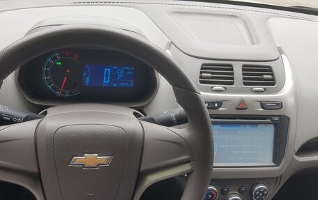 Chevrolet Cobalt II, 2014 год, 900 000 рублей, 2 фотография