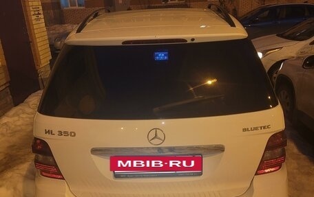 Mercedes-Benz M-Класс, 2010 год, 1 990 000 рублей, 5 фотография