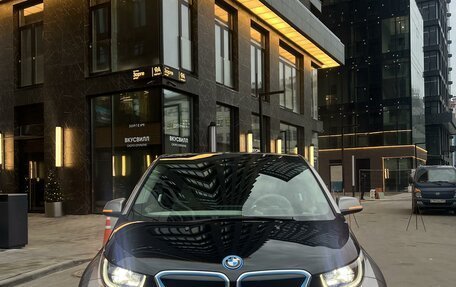 BMW i3 I01 рестайлинг, 2014 год, 1 700 000 рублей, 11 фотография