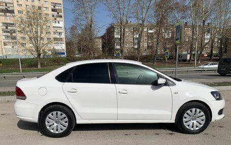 Volkswagen Polo VI (EU Market), 2012 год, 900 000 рублей, 5 фотография