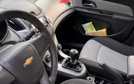 Chevrolet Cruze II, 2013 год, 720 000 рублей, 8 фотография