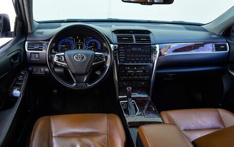 Toyota Camry, 2016 год, 2 410 000 рублей, 6 фотография