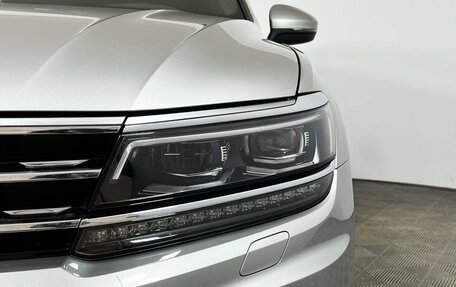 Volkswagen Tiguan II, 2020 год, 3 099 000 рублей, 10 фотография
