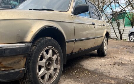 BMW 3 серия, 1984 год, 145 000 рублей, 3 фотография
