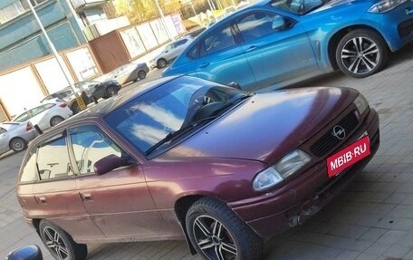 Opel Astra F, 1996 год, 180 000 рублей, 3 фотография