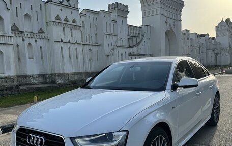 Audi A4, 2013 год, 1 800 000 рублей, 2 фотография