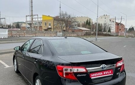 Toyota Camry, 2012 год, 850 000 рублей, 7 фотография