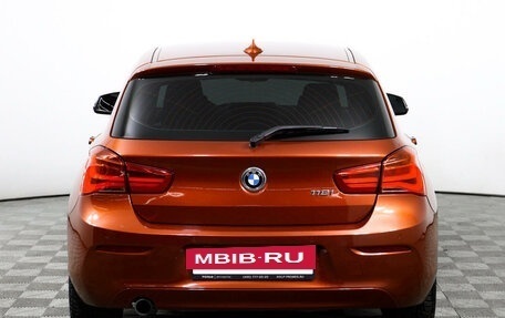 BMW 1 серия, 2017 год, 1 790 000 рублей, 6 фотография