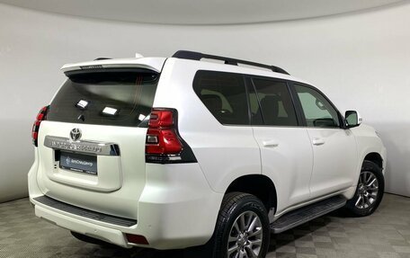 Toyota Land Cruiser Prado 150 рестайлинг 2, 2018 год, 5 839 900 рублей, 2 фотография
