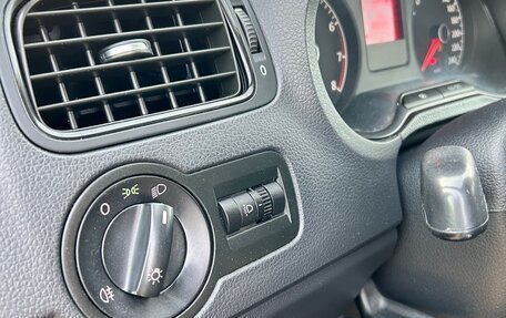 Volkswagen Polo VI (EU Market), 2014 год, 870 000 рублей, 15 фотография