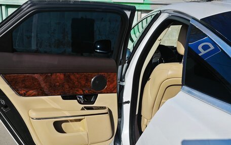 Jaguar XJ IV (X351), 2013 год, 2 250 000 рублей, 16 фотография