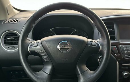 Nissan Pathfinder, 2015 год, 1 998 000 рублей, 14 фотография