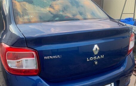 Renault Logan II, 2016 год, 800 000 рублей, 4 фотография