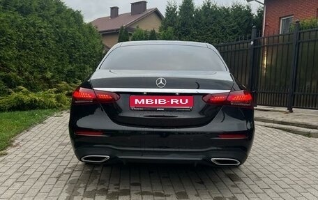 Mercedes-Benz E-Класс, 2020 год, 4 900 000 рублей, 10 фотография