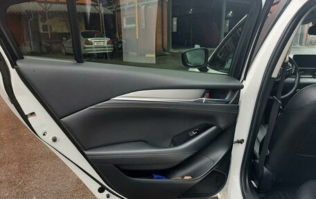 Mazda 6, 2019 год, 2 600 000 рублей, 11 фотография