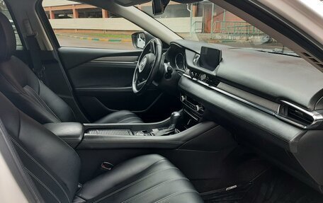Mazda 6, 2019 год, 2 600 000 рублей, 16 фотография