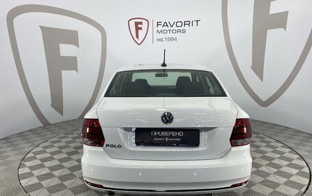 Volkswagen Polo VI (EU Market), 2018 год, 1 350 000 рублей, 3 фотография
