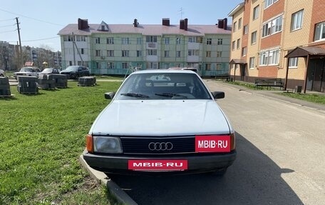 Audi 100, 1985 год, 145 000 рублей, 2 фотография