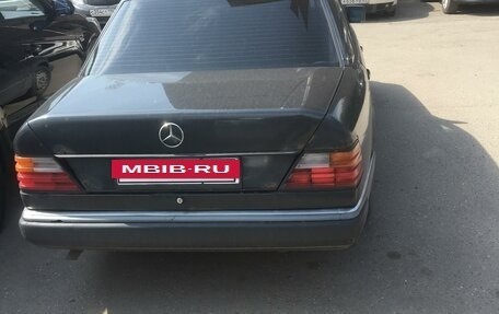Mercedes-Benz W124, 1991 год, 300 000 рублей, 8 фотография