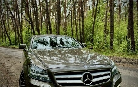 Mercedes-Benz CLS, 2012 год, 1 850 000 рублей, 2 фотография