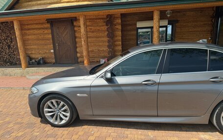 BMW 5 серия, 2015 год, 2 750 000 рублей, 7 фотография