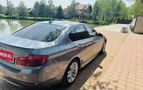 BMW 5 серия, 2015 год, 2 750 000 рублей, 3 фотография