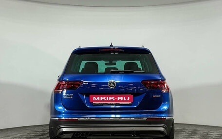 Volkswagen Tiguan II, 2018 год, 3 340 000 рублей, 6 фотография