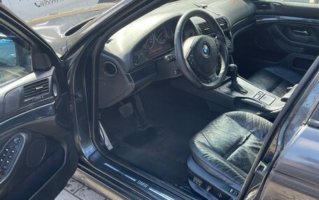BMW 5 серия, 2001 год, 630 000 рублей, 10 фотография
