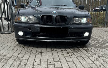 BMW 5 серия, 2001 год, 630 000 рублей, 9 фотография