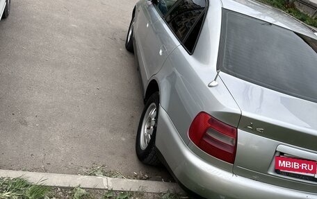 Audi A4, 1998 год, 350 000 рублей, 7 фотография