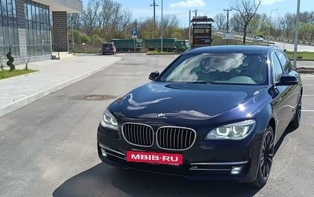 BMW 7 серия, 2013 год, 2 100 000 рублей, 3 фотография