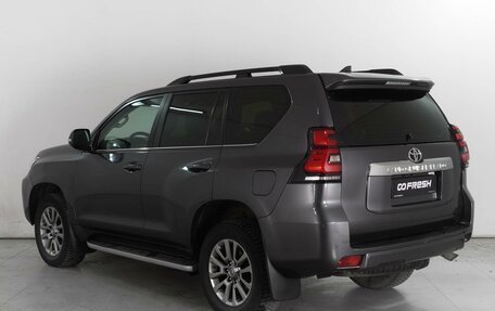 Toyota Land Cruiser Prado 150 рестайлинг 2, 2018 год, 5 290 000 рублей, 2 фотография
