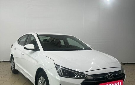 Hyundai Elantra VI рестайлинг, 2020 год, 1 900 000 рублей, 7 фотография