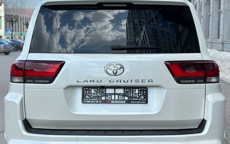 Toyota Land Cruiser, 2021 год, 10 999 999 рублей, 4 фотография