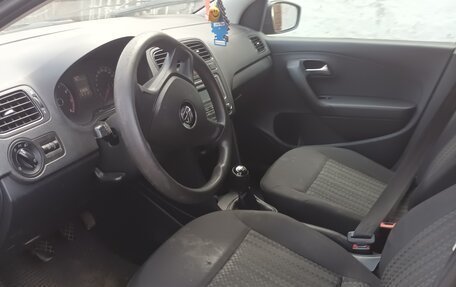 Volkswagen Polo VI (EU Market), 2015 год, 590 000 рублей, 2 фотография