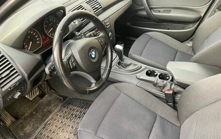 BMW 1 серия, 2008 год, 880 000 рублей, 6 фотография