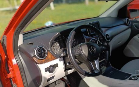 Mercedes-Benz B-Класс, 2013 год, 1 390 000 рублей, 6 фотография