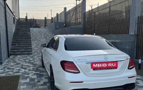 Mercedes-Benz E-Класс AMG, 2019 год, 8 000 000 рублей, 3 фотография