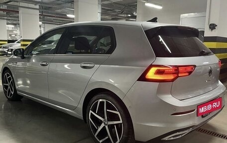 Volkswagen Golf VIII, 2020 год, 3 350 000 рублей, 2 фотография