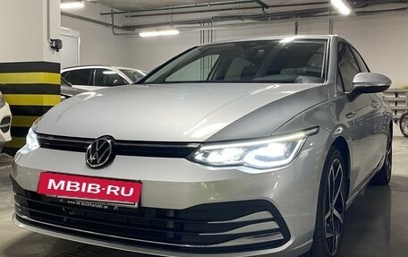 Volkswagen Golf VIII, 2020 год, 3 350 000 рублей, 20 фотография