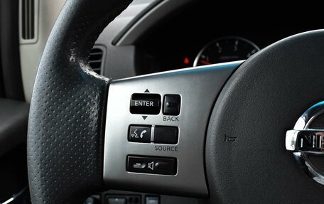 Nissan Pathfinder, 2006 год, 1 575 000 рублей, 13 фотография