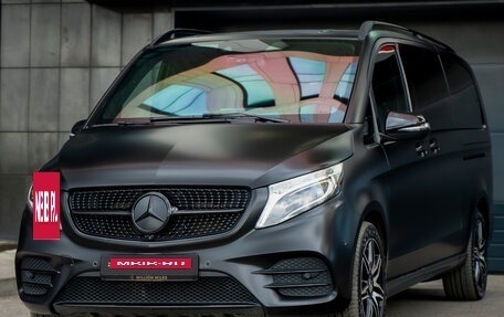 Mercedes-Benz V-Класс, 2022 год, 12 950 000 рублей, 4 фотография