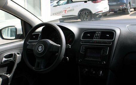 Volkswagen Polo VI (EU Market), 2010 год, 719 900 рублей, 11 фотография