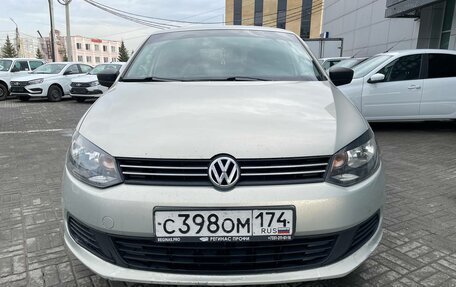 Volkswagen Polo VI (EU Market), 2011 год, 685 000 рублей, 2 фотография