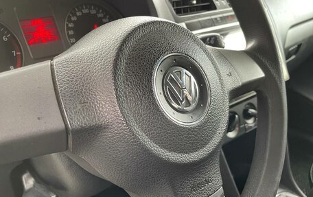 Volkswagen Polo VI (EU Market), 2011 год, 685 000 рублей, 17 фотография