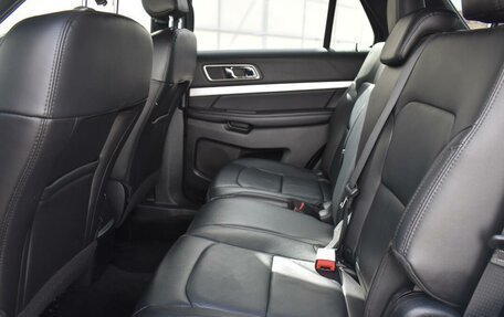 Ford Explorer VI, 2018 год, 3 354 000 рублей, 10 фотография