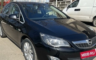 Opel Astra J, 2010 год, 1 300 000 рублей, 1 фотография