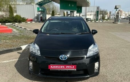 Toyota Prius, 2012 год, 1 250 000 рублей, 2 фотография
