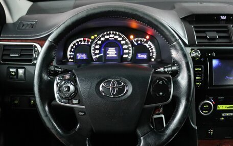 Toyota Camry, 2013 год, 1 890 000 рублей, 17 фотография
