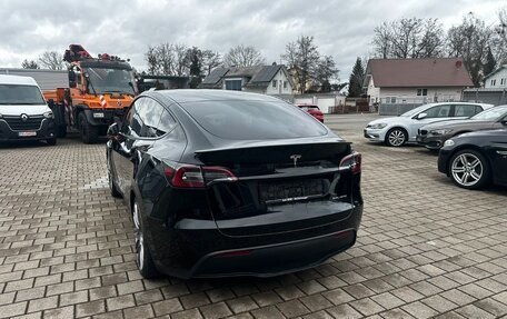 Tesla Model Y I, 2021 год, 3 498 019 рублей, 6 фотография
